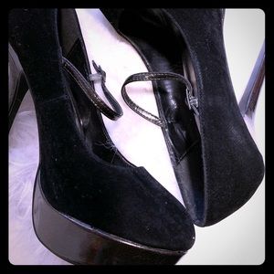Mary Jane platform heels size 11